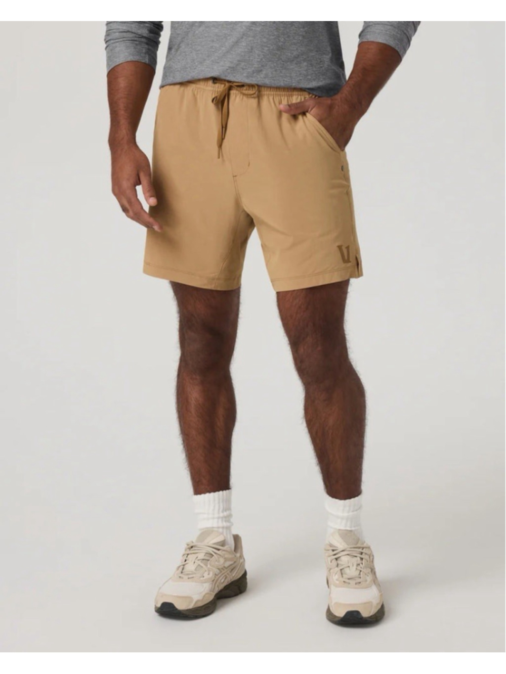 Vuori Hardkore Short Lined 7" Mens Medium Burlap Tan WORN ONCE LKNEW